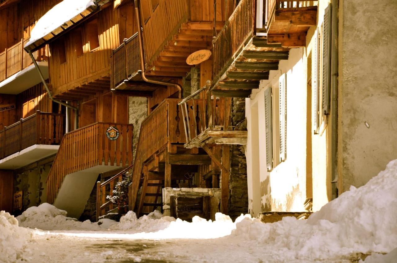 Two Bedroom Apartment La Voute, Chandon Near Meribel - Sleeps 4 Adults Or 2 Adults And 3 Children Les Allues Ngoại thất bức ảnh