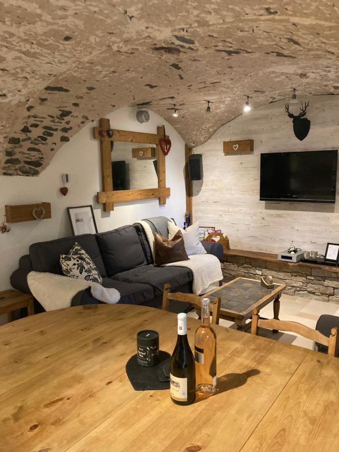 Two Bedroom Apartment La Voute, Chandon Near Meribel - Sleeps 4 Adults Or 2 Adults And 3 Children Les Allues Ngoại thất bức ảnh